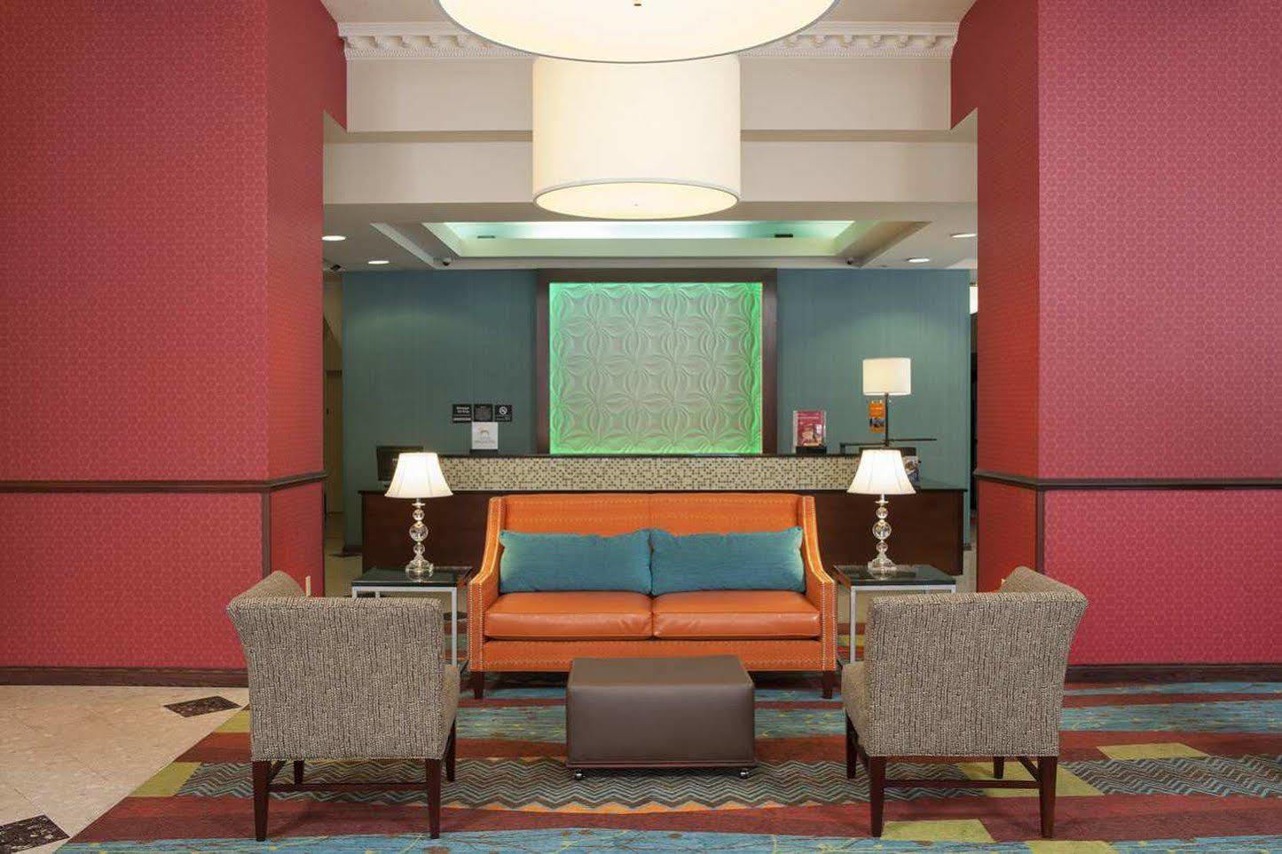 Indianapolis Marriott East Hotel Exterior photo